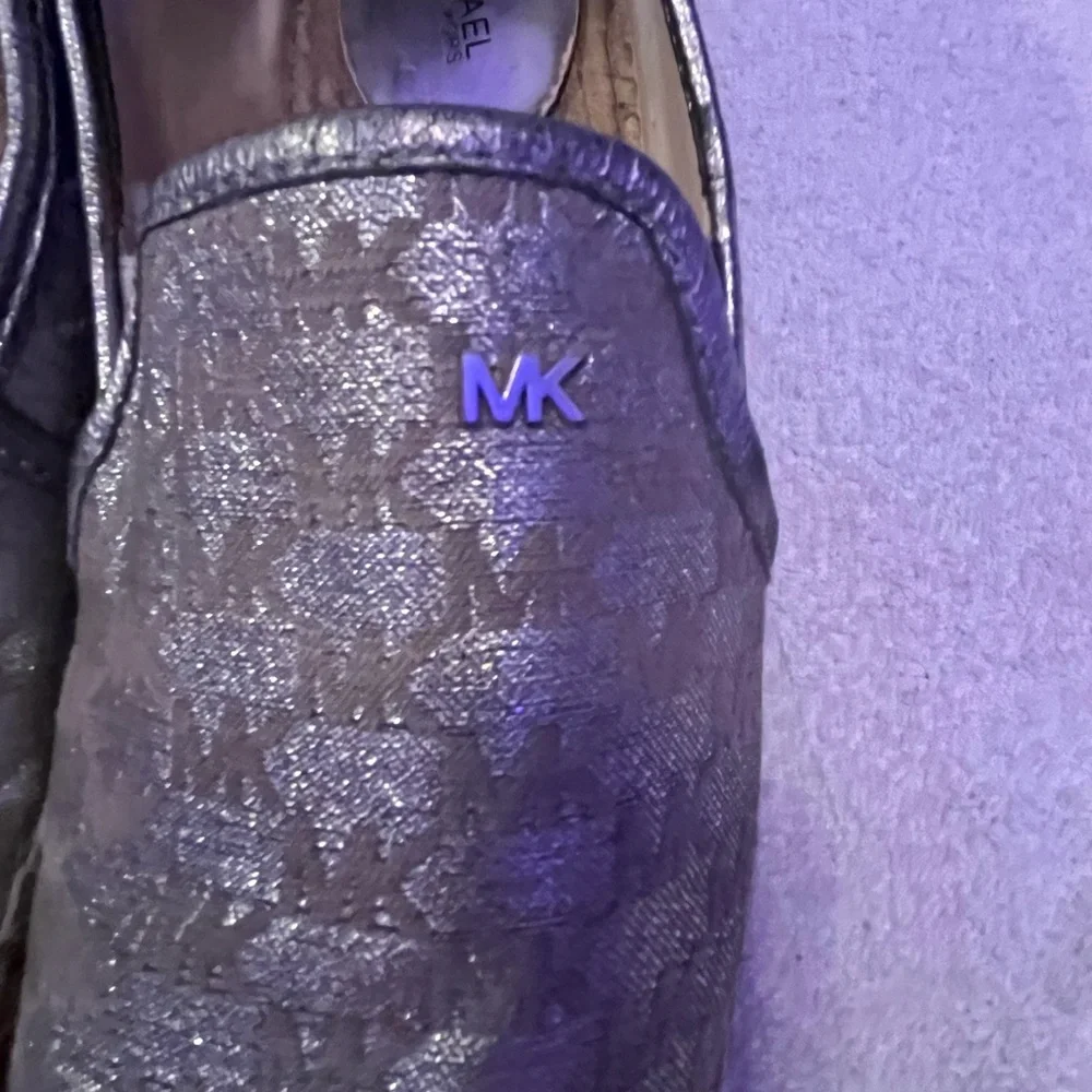 MICHAEL KORS~KENDRICK ESPADRILLES~11